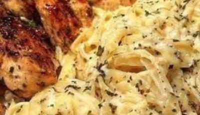 Grilled Chicken Bites with Creamy Garlic Sauce