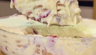 Delicious Creamy Trifle