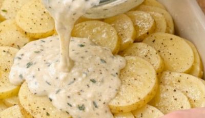 Creamy Parmesan Oven-Baked Potatoes