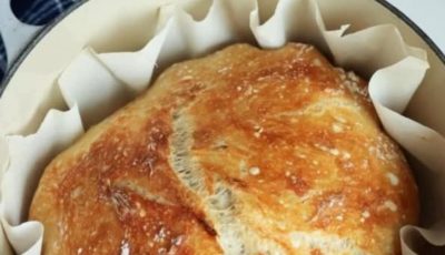 The Easiest No-Knead Bread Recipe That Always Wows