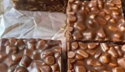 Caramel Chocolate Crunch Bars